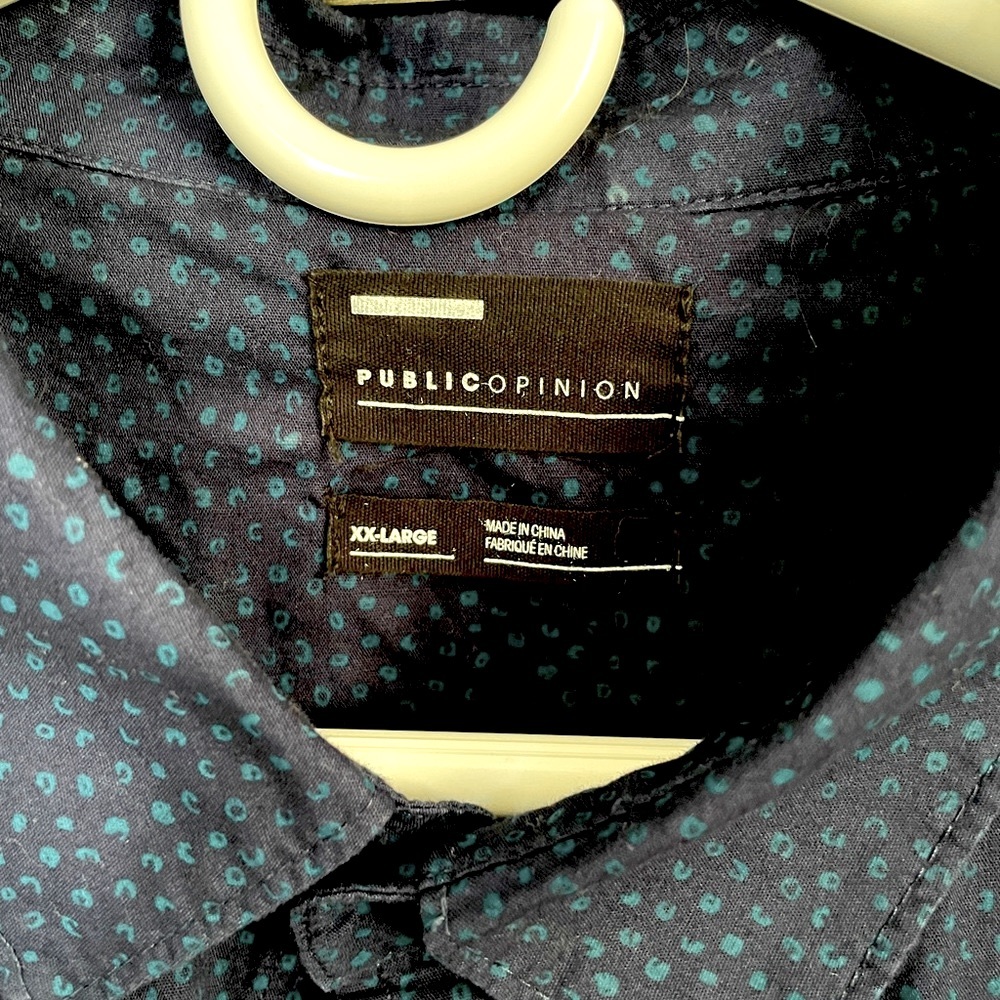 Men’s short sleeve button down, peacock pattern